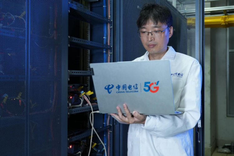 全國勞動模範、中國電信泉州分公司林實踐：紮根通信事業 實踐責任擔當_fororder_圖片2_副本