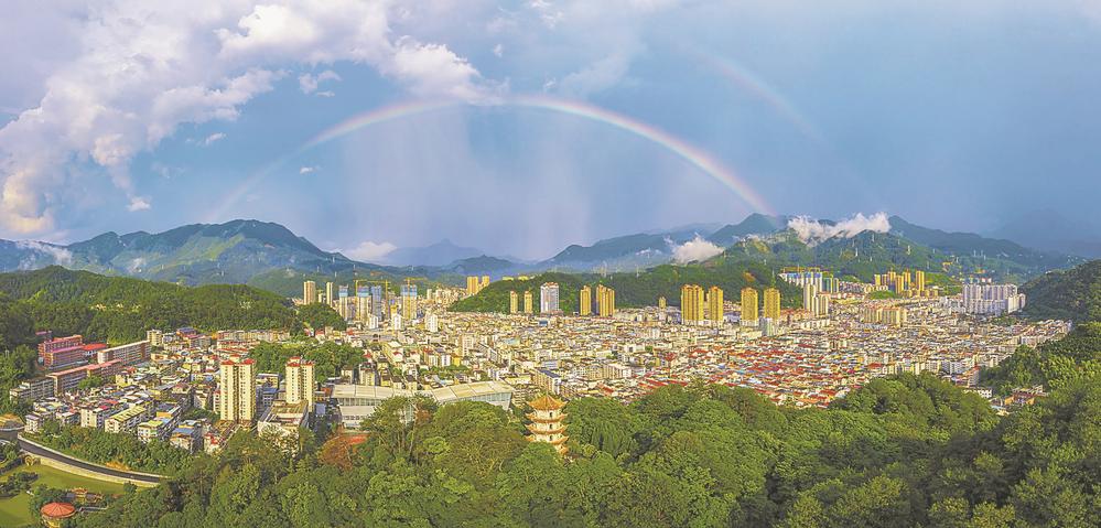 福建：在希望的大田上