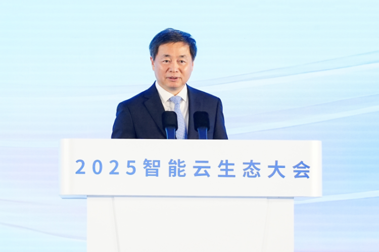 中國電信董事長柯瑞文：數智國雲 共譜新篇_fororder_圖片3