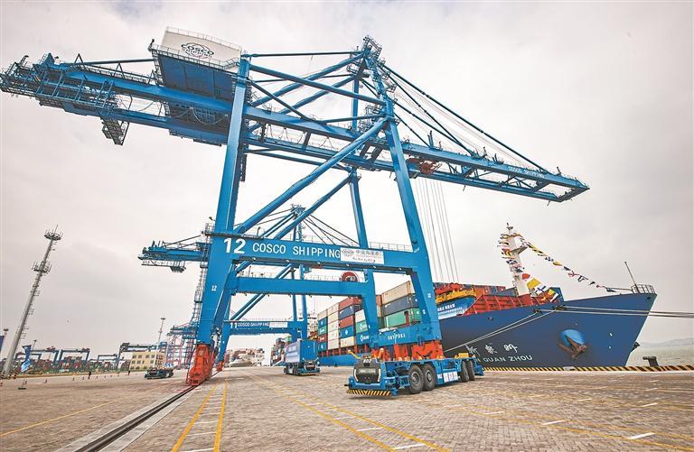 20位主播“鮮”聲奪人 單日賣空90噸建寧黃桃_fororder_e8894942-43ec-4649-ac0c-41392688224c