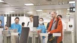 廈門口岸2025年出入境外籍旅客數量突破百萬人次