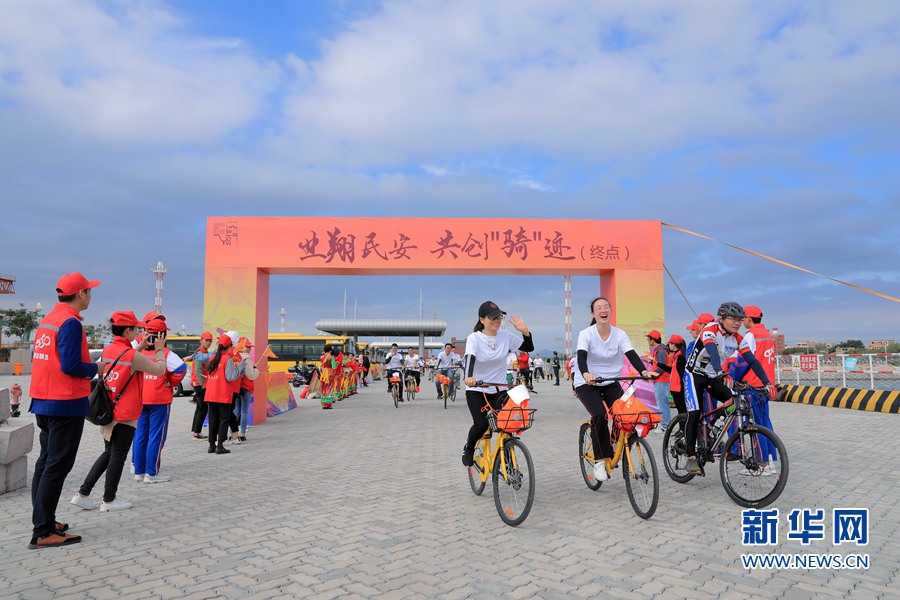 廈門翔安：千人騎行共賞新城變化