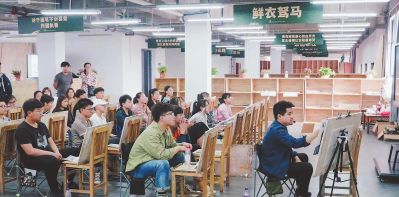 【福建時間主推】【福州】【移動版】【Chinanews帶圖】福州市美術培訓市場何時告別無序生長？