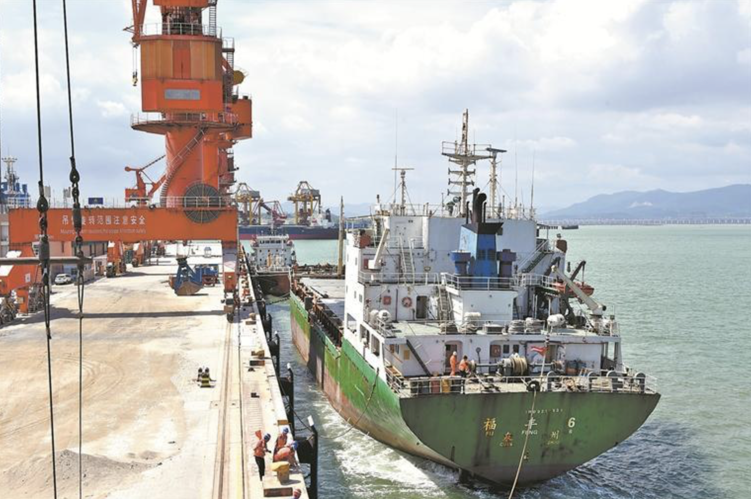 泉州肖厝口岸台灣航線船舶貨物年吞吐量首破百萬噸_fororder_WX20231008-093200@2x