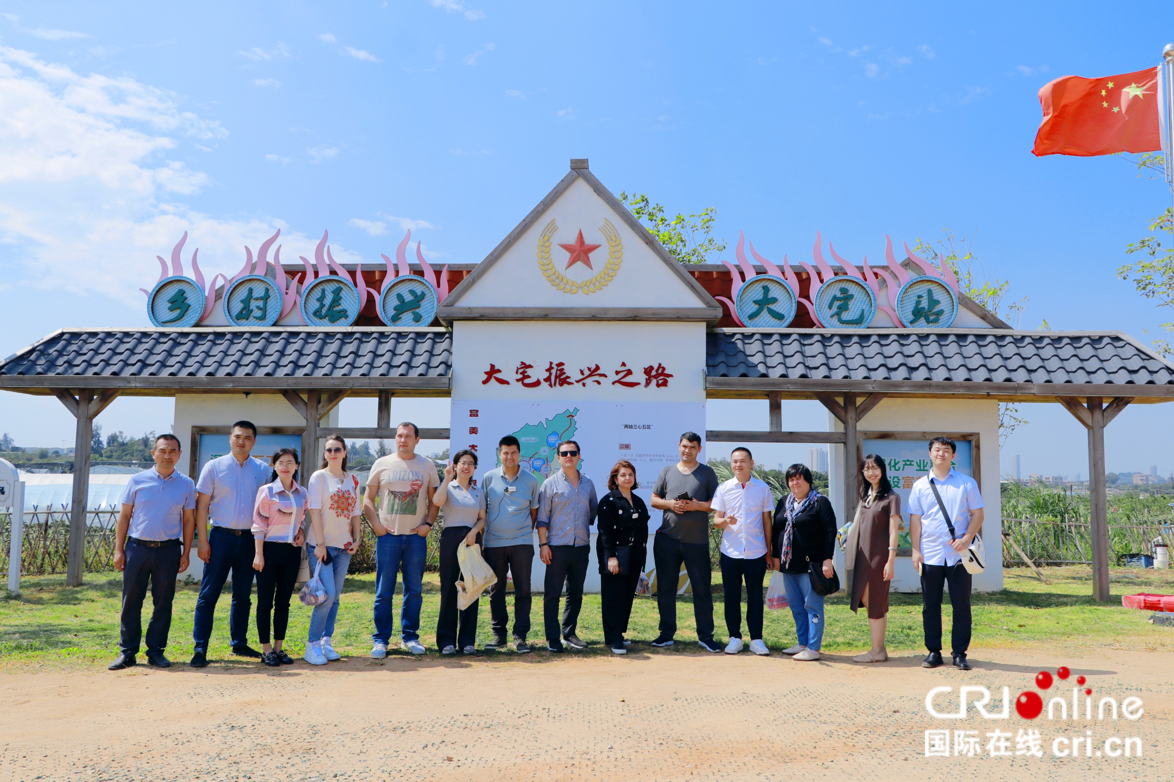 外媒代表團訪問福州廈門 切身感受福建歷史文化保護成就和經濟社會發展成果_fororder_retouch_2023101814013871
