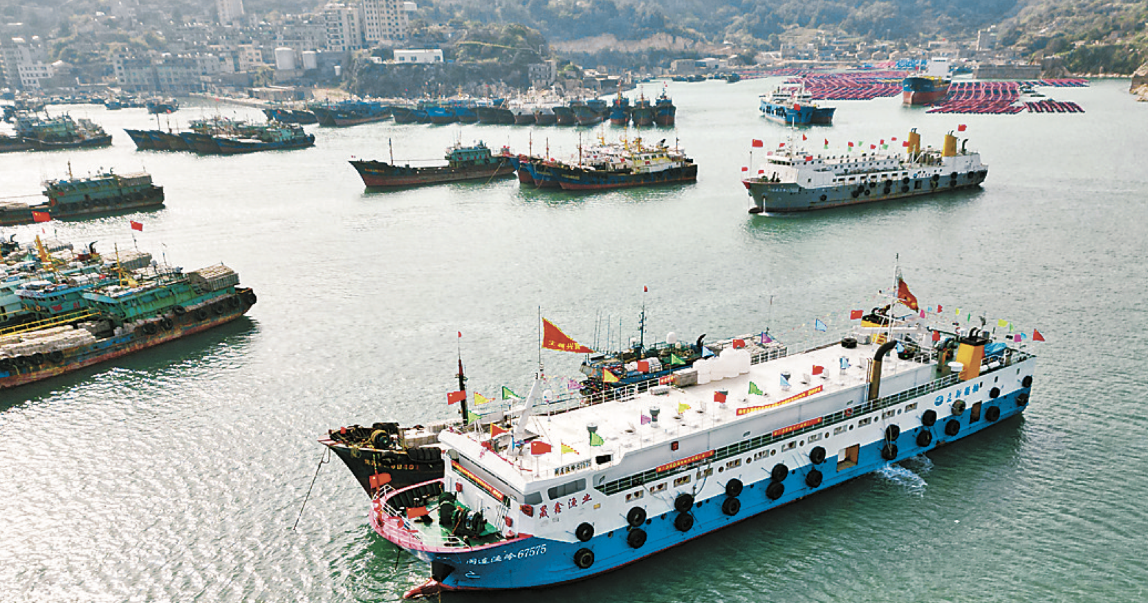福州連江：從“陸地蝦工廠”到“海上蝦航母”_fororder_WX20231031-093329@2x