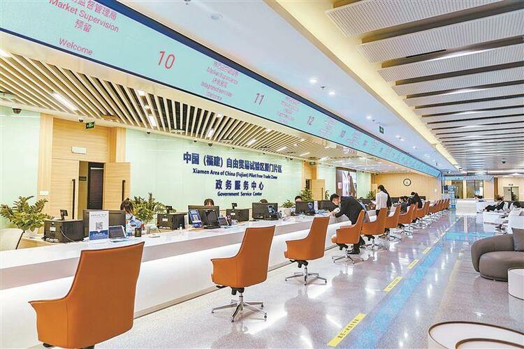 廈門市著力提升口岸營商環境 為企業帶來“無感”通關新體驗_fororder_efb7c1a9-81b0-4379-96c1-8af0a1b7469b