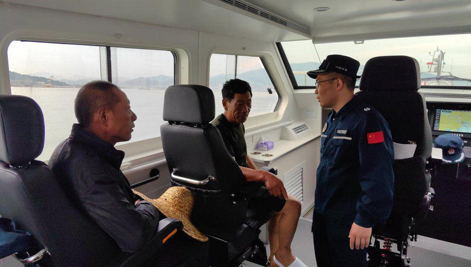 漁船沉沒 寧德海警緊急救援_fororder_圖片1