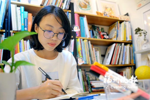 【福建好故事主推】【福州】【移動版】【Chinanews帶圖】福州女插畫師：繪本裏“打呼嚕”獲殊榮
