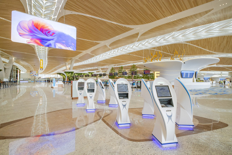 白雲機場T3航站樓今日啟用，C919 執飛首航_fororder_微信圖片_20251031083514