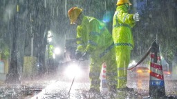 市水務部門全力防禦颱風“蝴蝶”