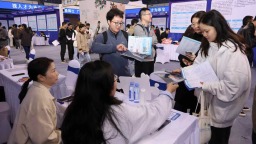 茶香伴鼓點 英才聚南粵 “百萬英才匯南粵”鄭州大學專場引才熱潮涌動