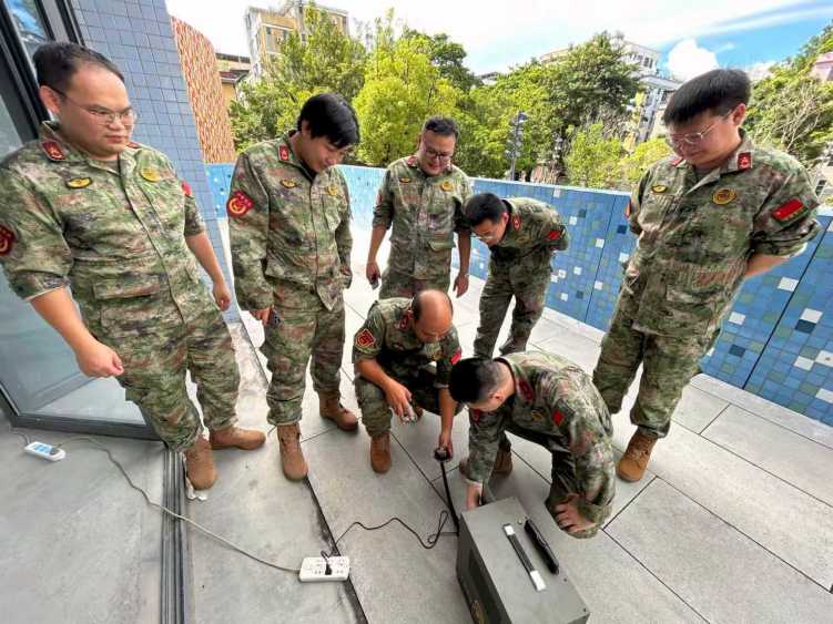 深圳龍崗吉華街道開展民兵防空警報器鳴響培訓活動_fororder_微信圖片_20250922152849_987_92