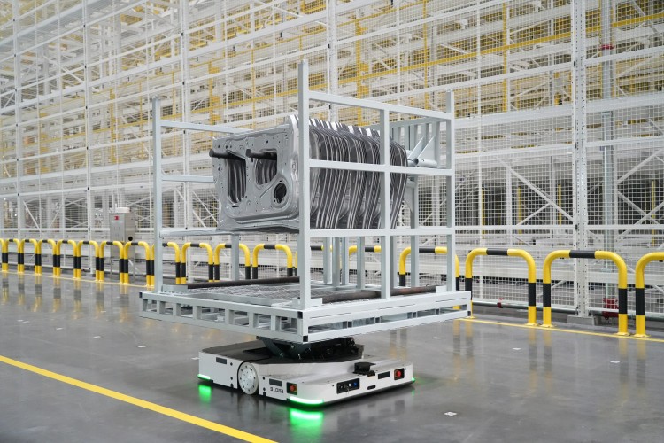 廣州黃埔：汽車産業集群明顯 數智化轉型見證P7誕生_fororder_6