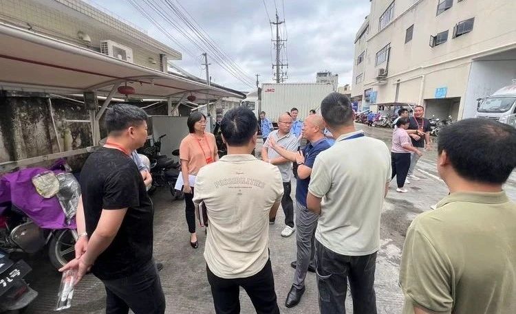 直擊“電雞”管理痛點，鎮人大聯動多部門開展執法檢查_fororder_微信圖片_20250614140449