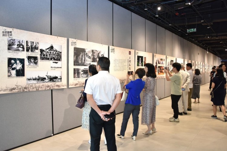 銘記歷史，傳承精神——番禺僑界紀念抗戰勝利80週年華僑飛行員專題圖片展隆重開幕_fororder_6