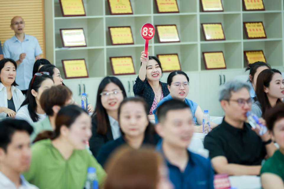 廣州市婦聯2025年“6·30”匯聚愛心力量，藝術慈善共繪鄉村振興新畫卷_fororder_圖片3