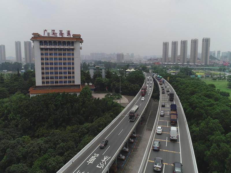 《我們都是深圳人》系列之：廣深高速張芹_fororder_2018年廣深高速太平立交車流，攝影者：廣莘軒