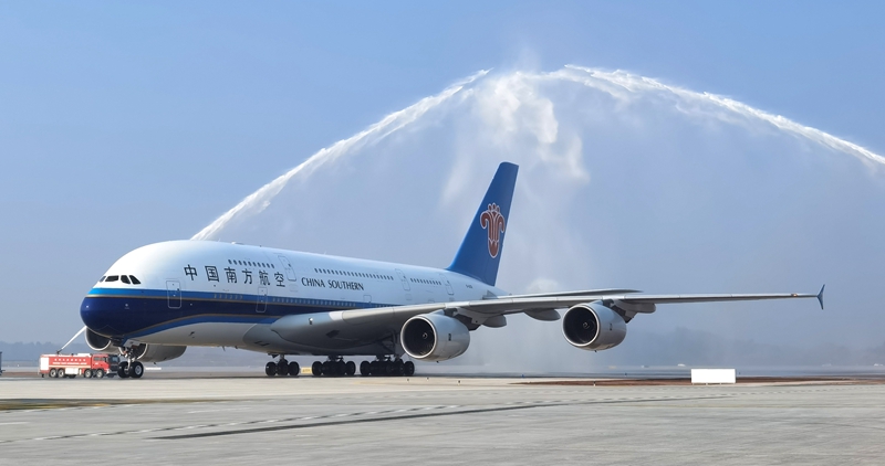 空中巨無霸南航A380飛機完成成都天府國際機場試飛_fororder_5