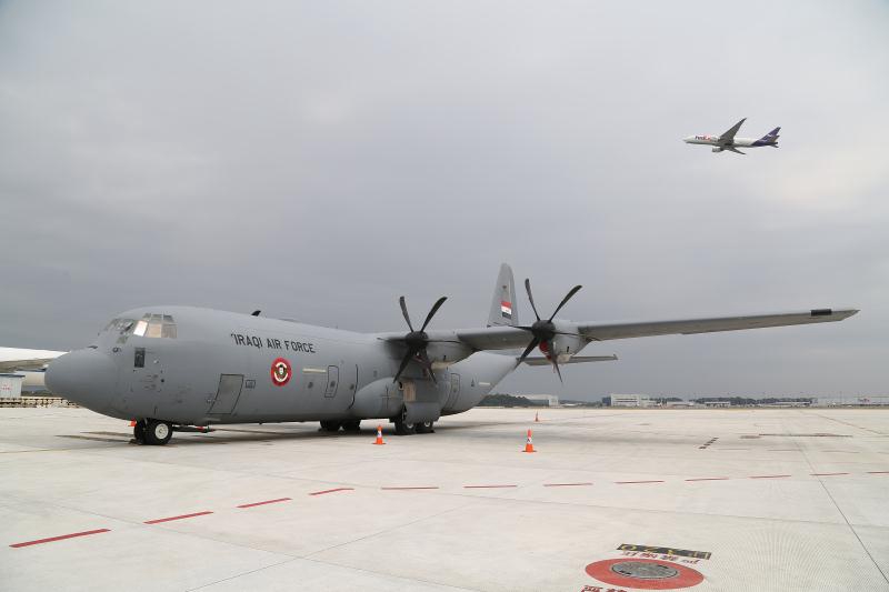 圖片默認標題_fororder_伊拉克C130軍機（張子揚 攝）