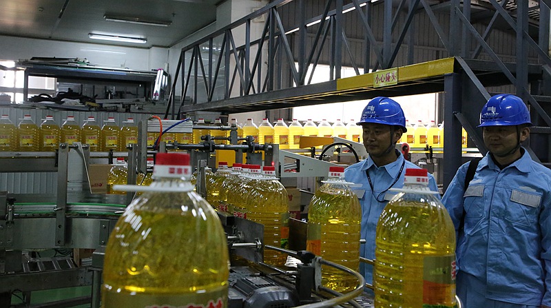 南方電網多措並舉力保企業正常生産用電_fororder_2-3