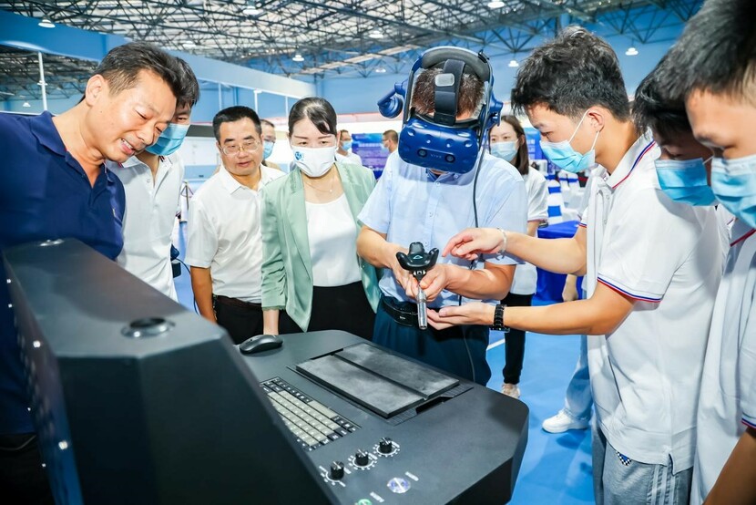 政校企聯動！2022年珠海市第三屆職業技能大賽啟動_fororder_4