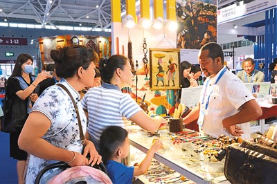 吸引108個國家和地區、2萬名海外專業觀眾參會 文博會“朋友圈”持續擴大_fororder_3