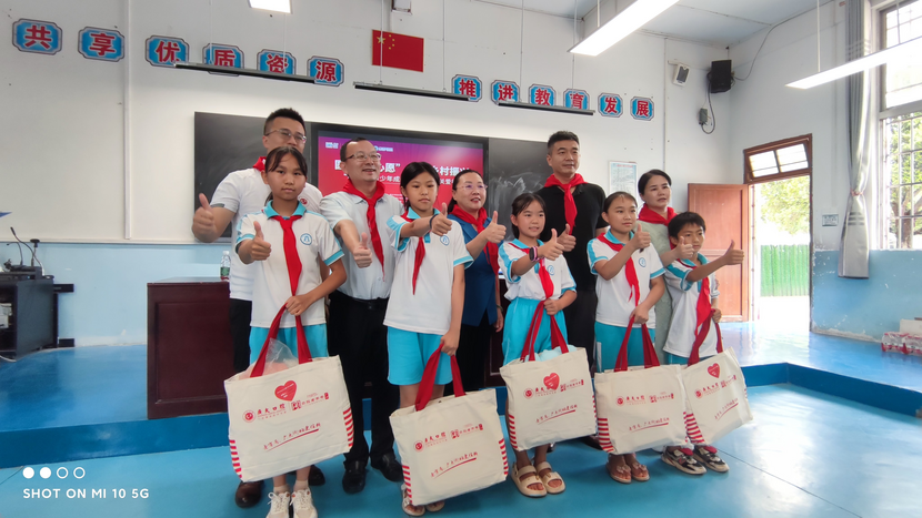 “童心圓”青少年成長暨口腔健康關愛行動在南雄舉辦_fororder_圖片1