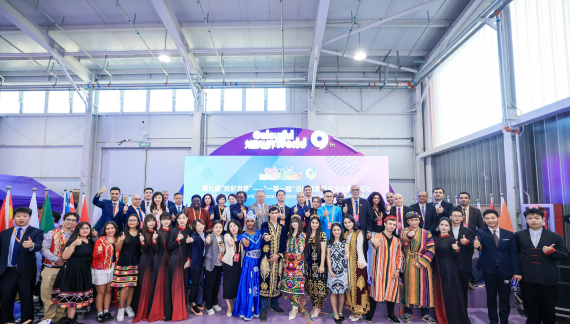 第九屆“炫彩世界”——“一帶一路”沿線國家特色文化展示活動_fororder_rBABDGbizI-AGGQ1AAAAAAAAAAA311.2952x1614