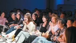 脫口秀“笑”出演藝經濟新亮點