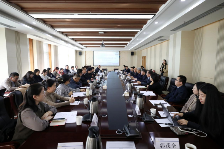 “祁連山自然生態系列科普讀物”項目啟動會暨兒童文學生態教育研討會在蘭州大學召開 “祁連山自然生態系列科普讀物”項目啟動會暨兒童文學生態教育研討會在蘭州大學召開_fororder_祁連山1