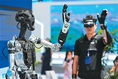 中國工業機器人上演“升職記”（國際論道）