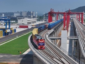 全國首個海鐵聯運專用鐵路場站投運_fororder_0fbd27aff5c12a3db0523e630e818152