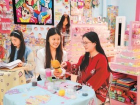 有關部門負責人解讀《提振消費專項行動方案》 全方位擴大商品和服務消費