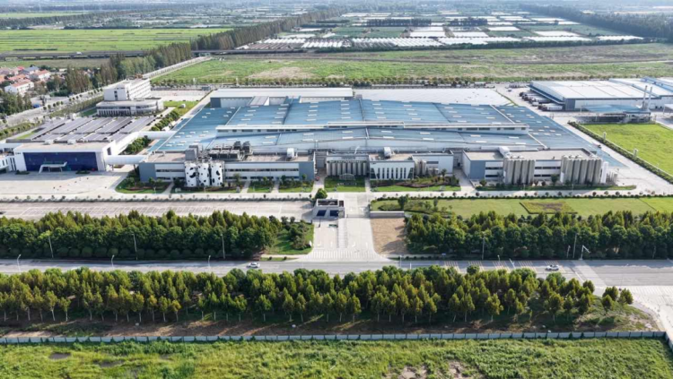 5A實力藏不住了！五國大V組團打卡蒙牛武漢超級工廠_fororder_55