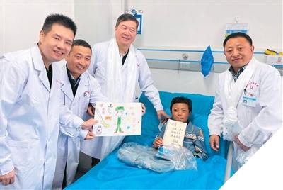 加速構建AI全鏈條防治包蟲病體系（退病錄）