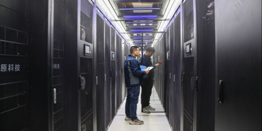 從“輸油氣”到“算數據” 黃土地機房“編織”數字産業鏈