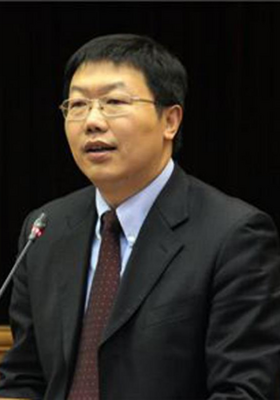 呂衛鋒 中國軟體行業協會副理事長兼秘書長，北京航空航天大學副校長、長江學者，軟體發環境國家重點實驗室副主任。_fororder_呂衛鋒282