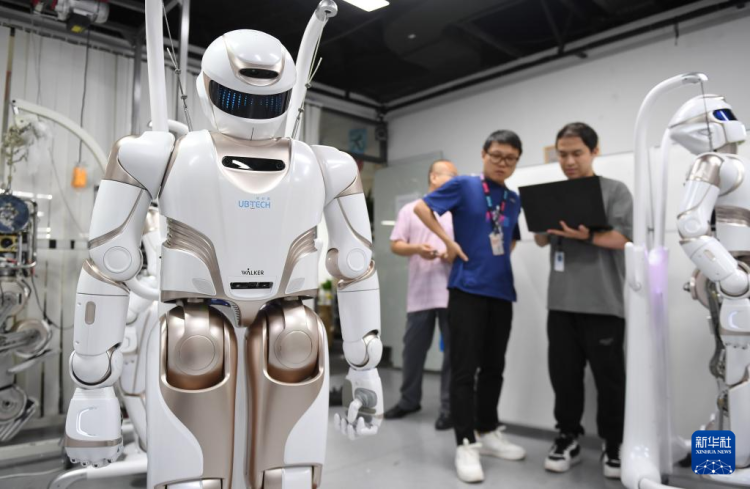 産業生態讓創新更美好——深圳“機器人谷”觀察_fororder_202504228278fb5334a9421ab855c06d57efa3c0_20250422b4343d149f1541eeb2bc53edcb330ac0