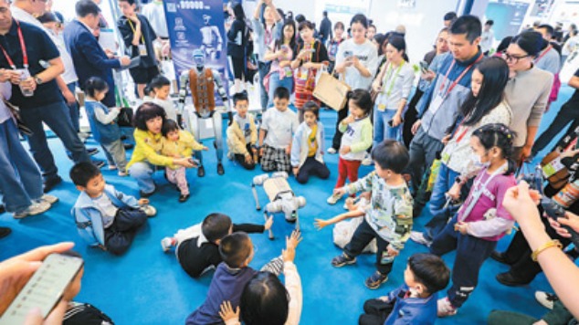 第五屆中國國際消費品博覽會在海南開幕——助力提振消費 攜手合作共贏