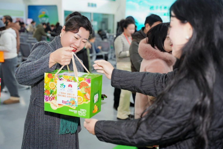 “桂字號”農産品百色市西林縣産銷對接及文旅推介活動在哈爾濱舉行