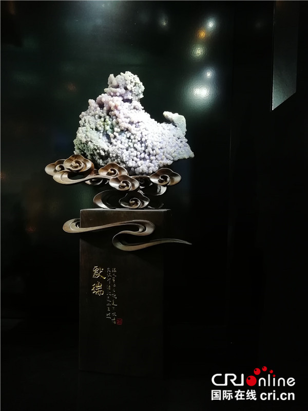 【唐已審】【原創】柳州奇石節再出“新奇” 首次展現地方特色石展