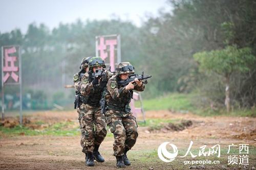 武警防城港支隊：戰術訓練激烈正酣