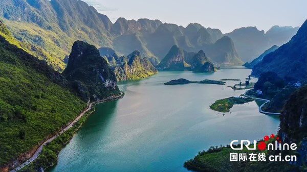 （有修改）【A】廣西淩雲縣：浩坤湖山水風光旖旎