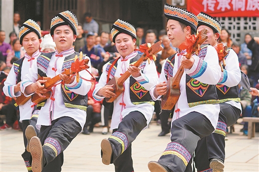 桂林龍勝舉行一年一度的祭薩節