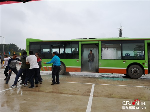 【唐已審】【原創】南寧園博園南門公交停車場正式啟用