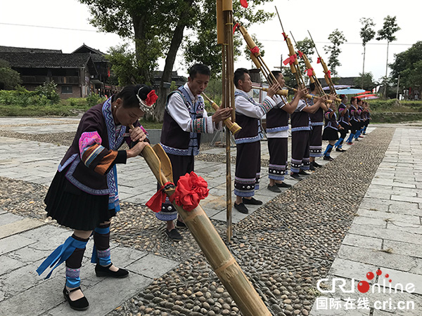 柳州融水夢嗚苗寨：農旅結合 以旅促農