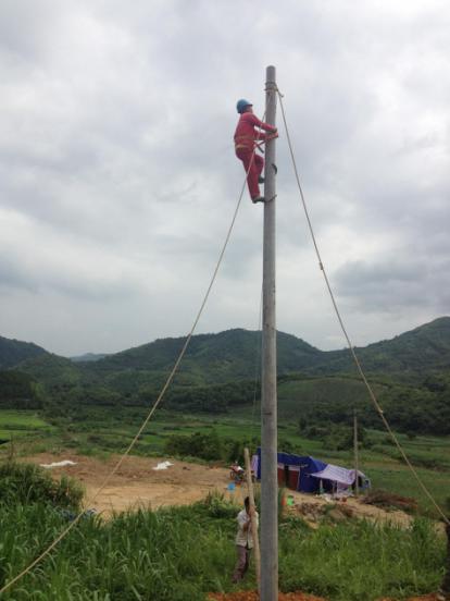 廣西田林：抓實“兩個一”促推電力扶貧惠民生