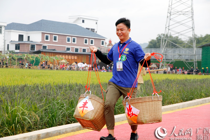 稻香漁米唱豐年 龍圩喜迎豐收節