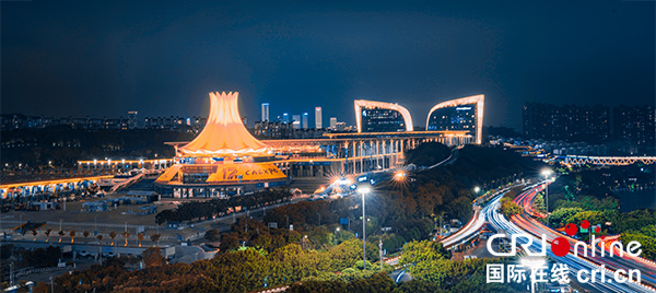 【東博會現場】南寧國際會展中心夜景美輪美奐